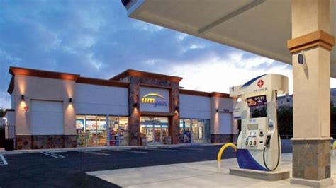 Features & Amenities. . Gasbuddy costco simi valley